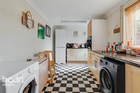 70 Sandpiper Road, Ipswich, IP2 9HU