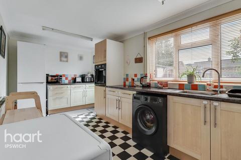 70 Sandpiper Road, Ipswich, IP2 9HU