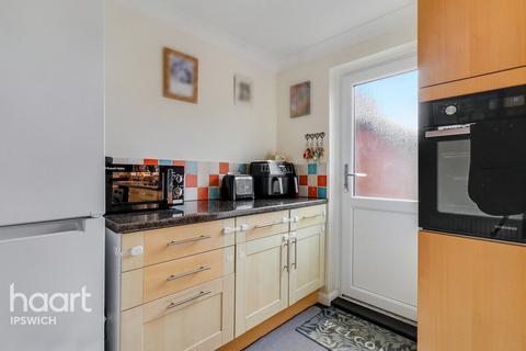 70 Sandpiper Road, Ipswich, IP2 9HU