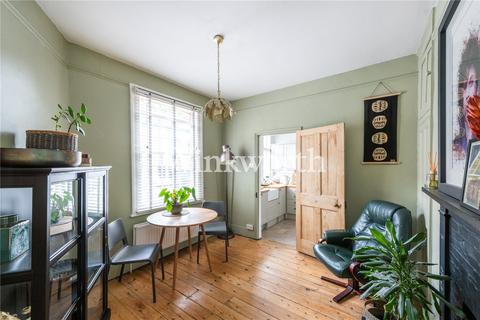 2 bedroom apartment for sale, Lyndhurst Road, London, N22