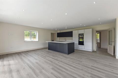 undefined, Bow Street, Bramley, RG26