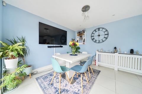 53 Devon Road, Watford, WD24 4HW