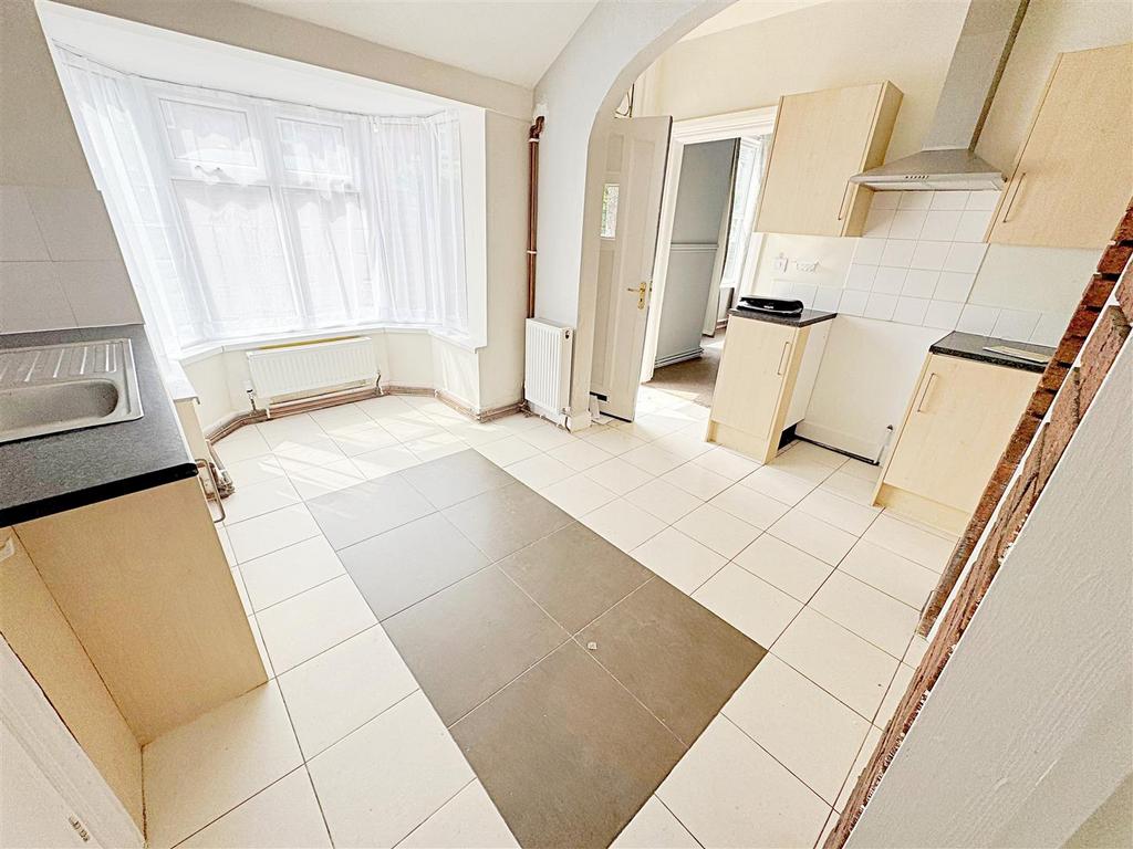 Kitchen breakfast room