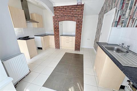 undefined, Welholme Road, Grimsby, N.E. Lincs, DN32 0NF
