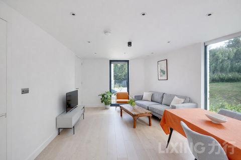 3 bedroom apartment for sale, Finchley Road, Hampstead, NW3