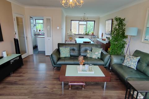 undefined, The Leadings, Wembley Park HA9