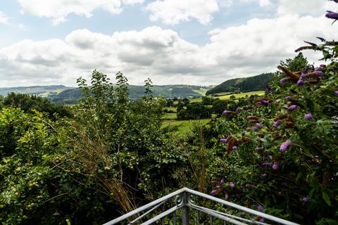 undefined, Y Wawr, Cnwch Coch, Aberystwyth, SY23