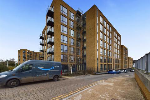 undefined, Leaden Hill, Coulsdon CR5
