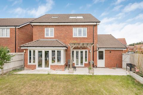 30 Heatherfields Way, Whitehill, Bordon, GU35 9DN