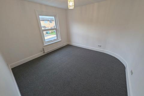 3 bedroom house to rent, Arctic Road, Cowes, Isle of Wight