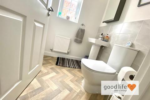 4 bedroom house for sale, Greenstem Way, Sunderland SR2