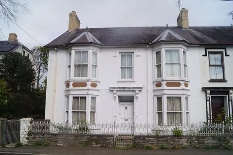 6 bedroom semi-detached house for sale, Lloyd's Terrace, Newcastle Emlyn SA38