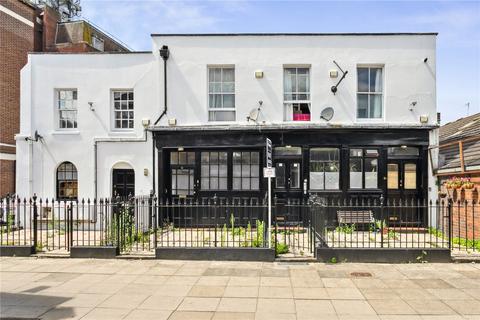 undefined, Exmouth Street, London, E1