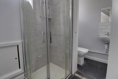 5 bedroom semi-detached house for sale, Audley Road, Alsager