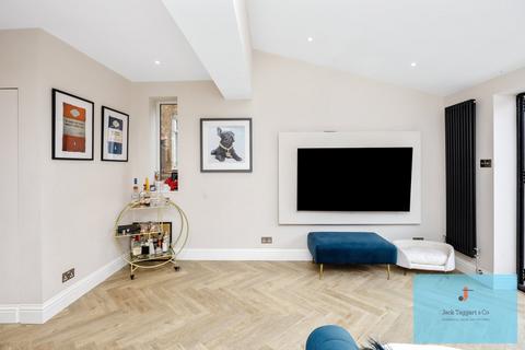 undefined, Hangleton Road, Hove, BN3