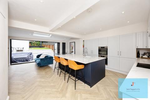 undefined, Hangleton Road, Hove, BN3
