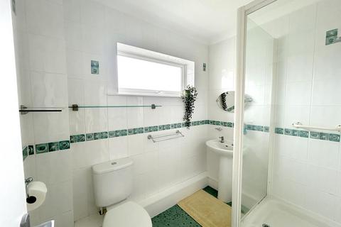 undefined, Manor Way, Helston TR13
