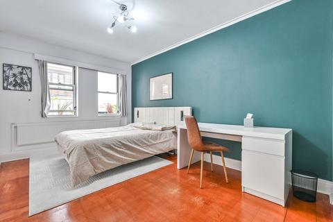 2 bedroom flat to rent, New Cavendish Street, Marylebone, London, W1W