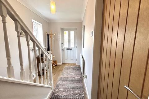2 Bloomfield Rise, Darton, Barnsley, S75 5AB
