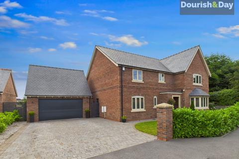 4 bedroom detached house for sale, Chester Road, Malpas SY14