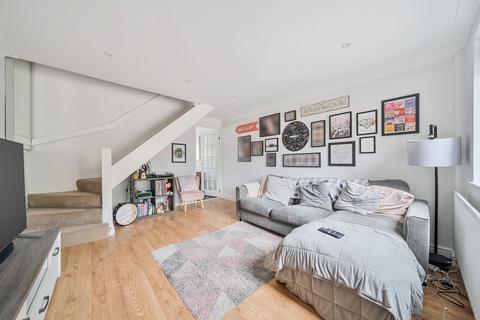 24 Stanton Close, Orpington, BR5 4RN