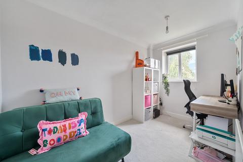 24 Stanton Close, Orpington, BR5 4RN