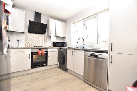 4 bedroom bungalow for sale, Field End Close, Leeds, West Yorkshire