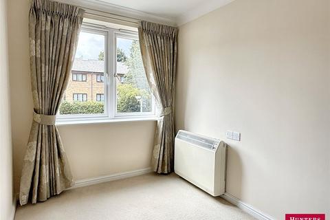 1 bedroom apartment for sale, Leicester Road, New Barnet, EN5