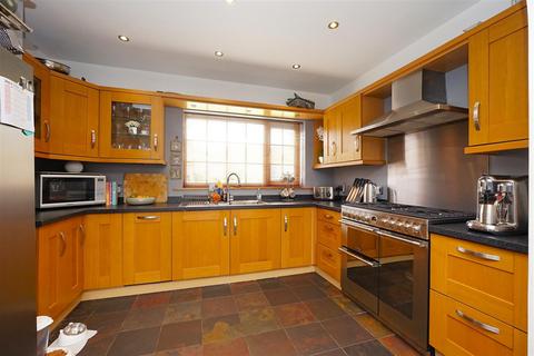 Laburnum Cottage Rampside Road, Barrow-in-furness, LA13 0HP