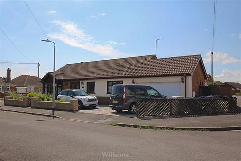 3 bedroom detached bungalow for sale, Moss Drive, Skegness