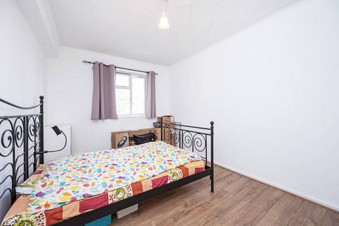 1 bedroom flat for sale, Lindley Street, Tower Hamlets, London, E1