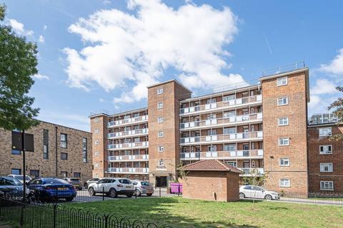 Lindley Street, Tower Hamlets, London, E1