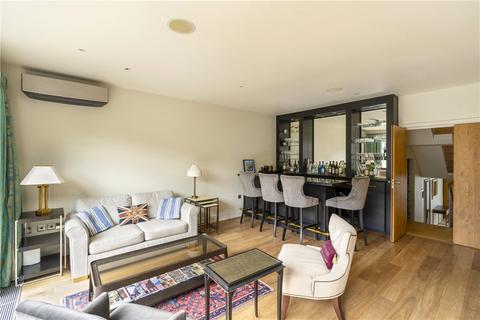 16 Wiseton Road, London, SW17 7EE