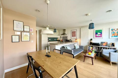 10 Fry Street, Manchester, M16 8PB