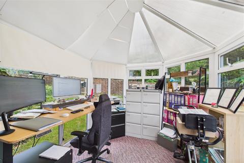 Lowood Cottage Broadview Road, Lowestoft, NR32 3PL