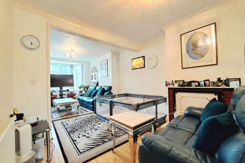 5 bedroom terraced house for sale, Keats Way, Greenford UB6