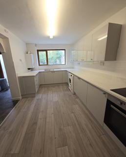 4 bedroom terraced house to rent, Westbury Street, Swansea SA1