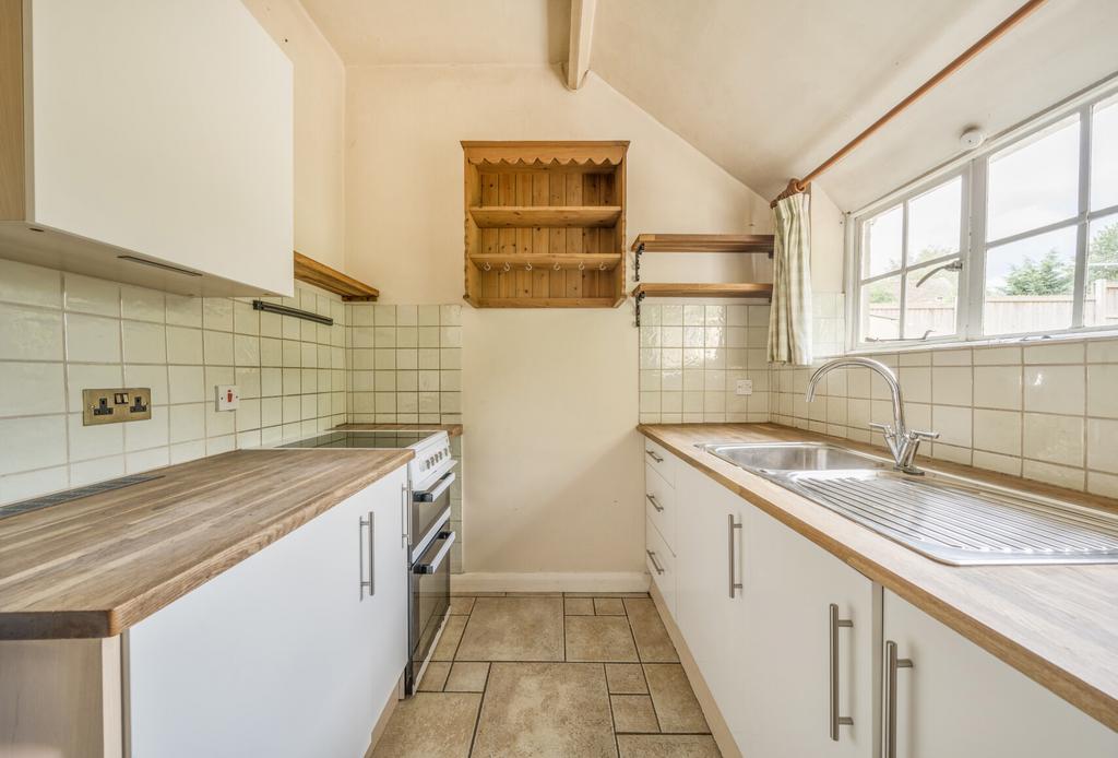 1330884 3 6887697...