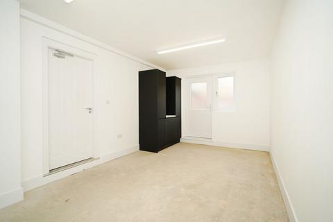 4 bedroom detached house for sale, Manor Farm Row, Sheffield S21