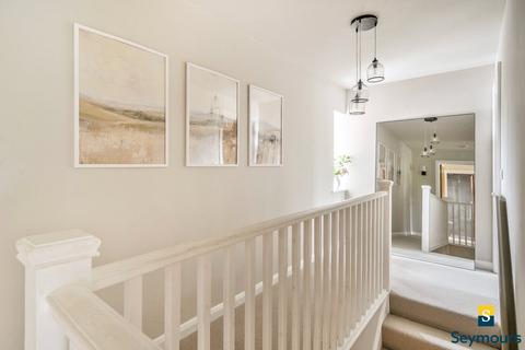 2 Bryant Mews, Shalford, Guildford, GU4 8BH