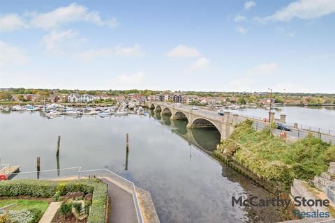 1 bedroom apartment for sale, The Boathouse Riverdene Place, Bitterne Park, Southampton