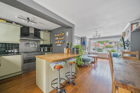 undefined, Elizabeth Gardens, Sunbury-On-Thames, TW16