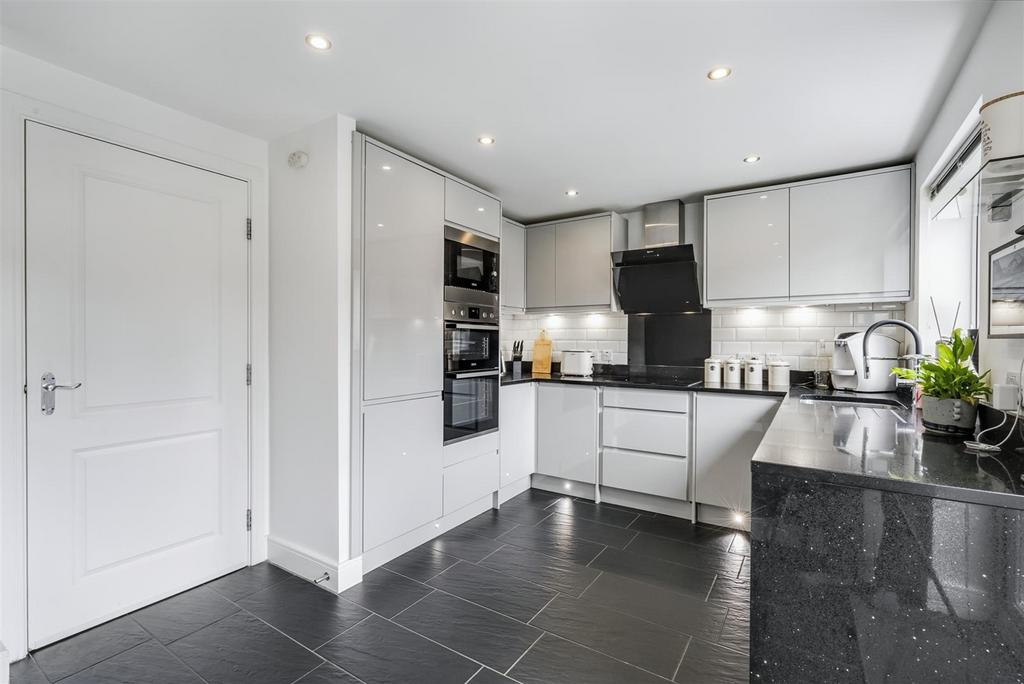 Breakfast Kitchen