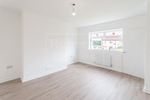 4 bedroom semi-detached house to rent, Lluest, Ystradgynlais, Swansea, SA9 1HU