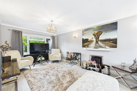11 Alderbrook Close, Crowthorne, RG45 6DZ