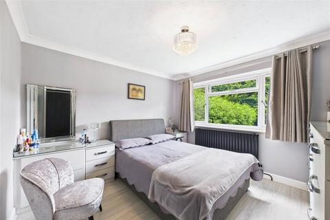 11 Alderbrook Close, Crowthorne, RG45 6DZ