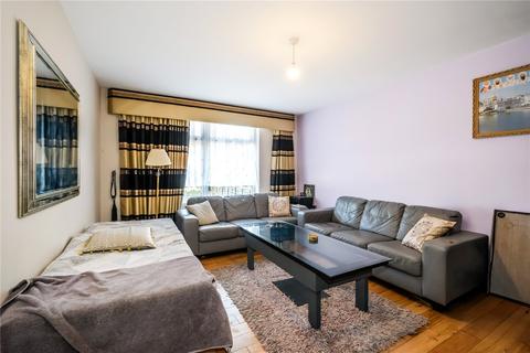 4 bedroom terraced house for sale, Cotesmore Gardens, Dagenham RM8