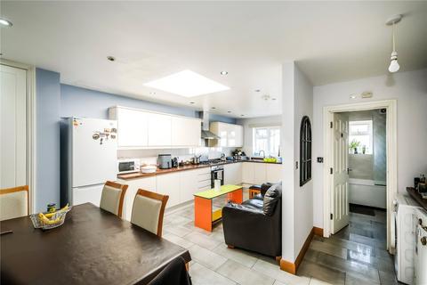 4 bedroom terraced house for sale, Cotesmore Gardens, Dagenham RM8