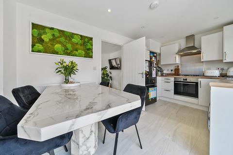 undefined, Tulip Road, Bristol BS16