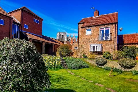 2 bedroom apartment for sale, Bedern, York